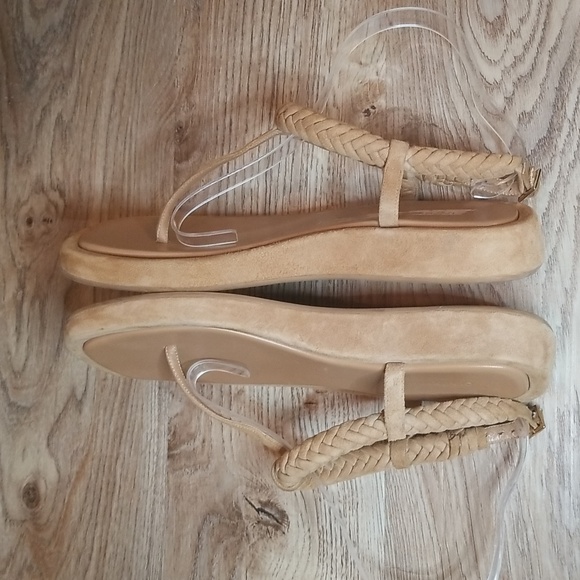 Gia Borghini By Rhw Suede T Strap Womens Tan Between The Toe Sandals Size 9 - Picture 6 of 16